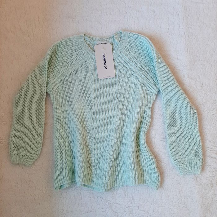 Нови детски дрехи, размери-116,122,128.