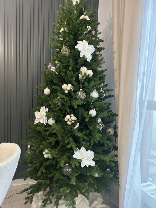 Brad artificial Sersimo Deluxe Christmas 210cm