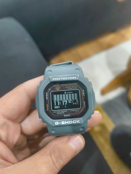 Часовник Casio G-Shock DW-H5600-1ER solar hr sensor Bluetooth