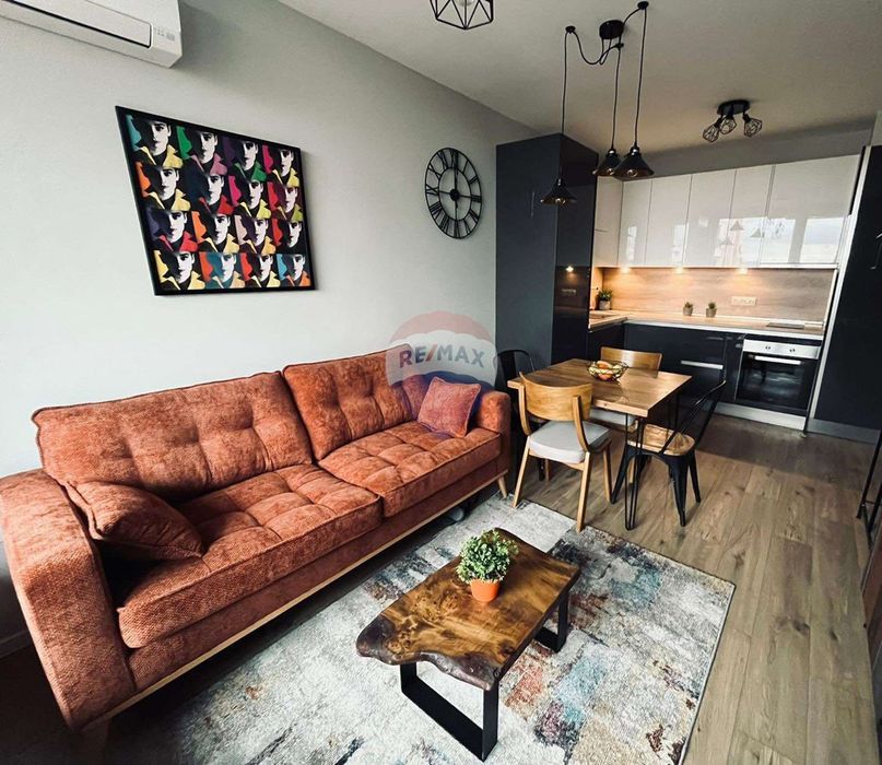 Дава се под наем Двустаен апартамент в Варна, Възраждане 1 - 60 кв.м за 484.5 € - Снимка #2