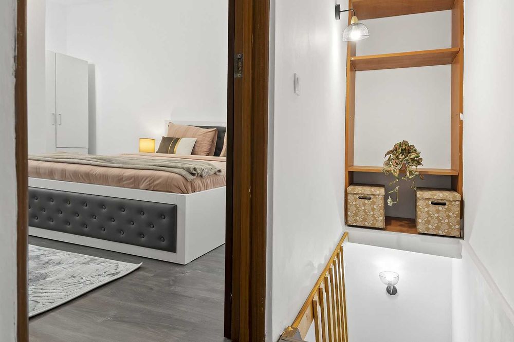 Apartament la casa de inchiriat