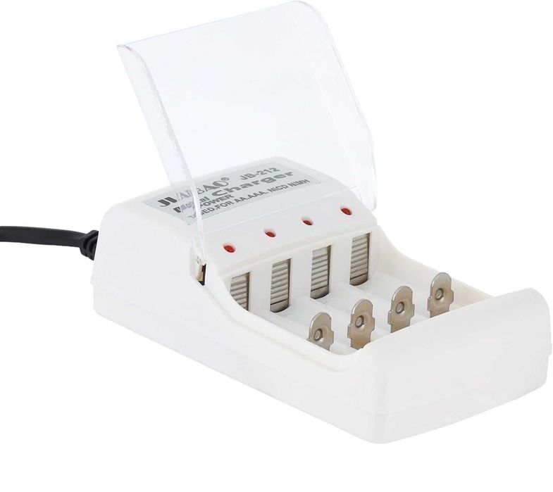 Зарядно устройство за батерии AA/AAA + 4бр.батерии