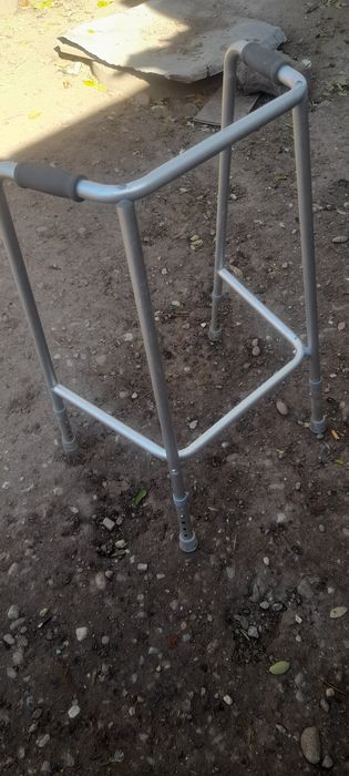 Cadru mers persoane dezabilitati