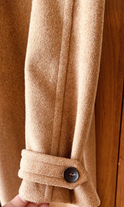 Пальто от Elis 44р