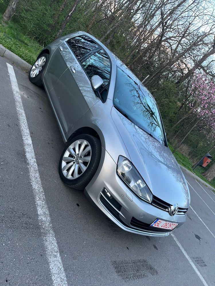 Vw golf 7 hatchback 2l dsg . Rate pret fix