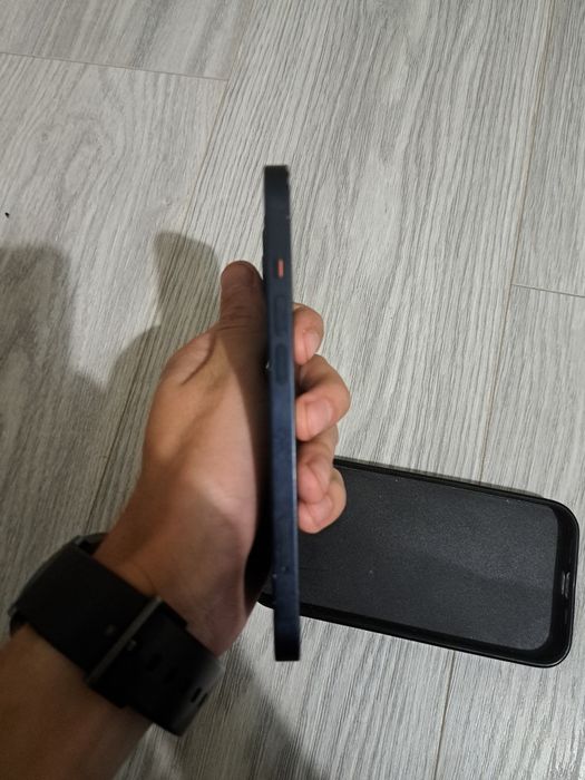iPhone 13 - 128 GB | Stare foarte bună | Baterie 82%
