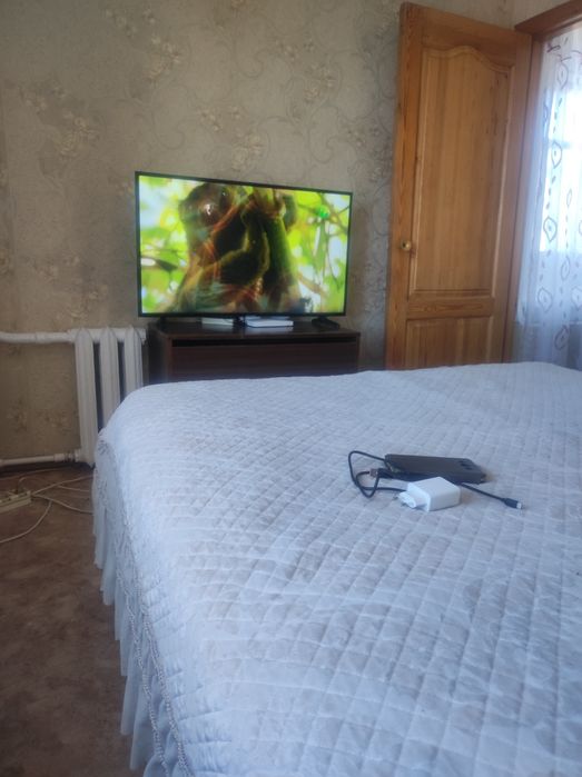 Сдаю посуточно 1 комнатную квартиру в центре города.РЯДОМ МИКРОХИРУРГИ