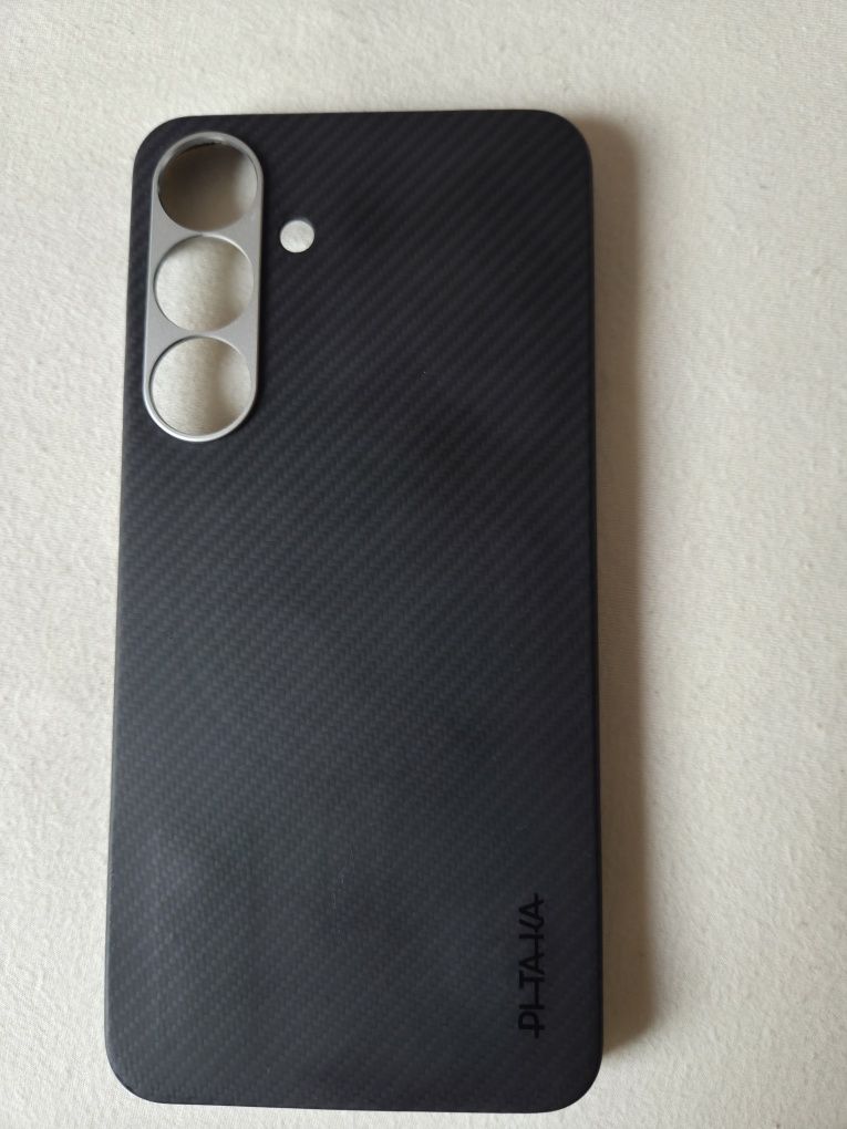 Carcasa Fibra Pitaka S25 Plus