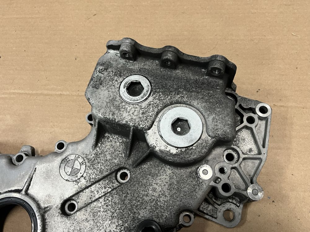 Капака на веригата за BMW E46 320D (150 к.с.)
