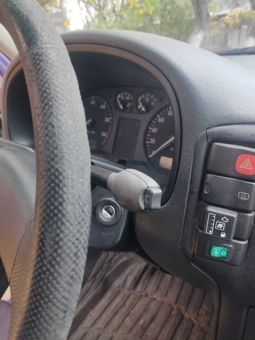 VW Polo -газ бензин