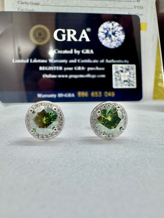 Сребърни обеци с мойсанит (Диамант) 1 карат