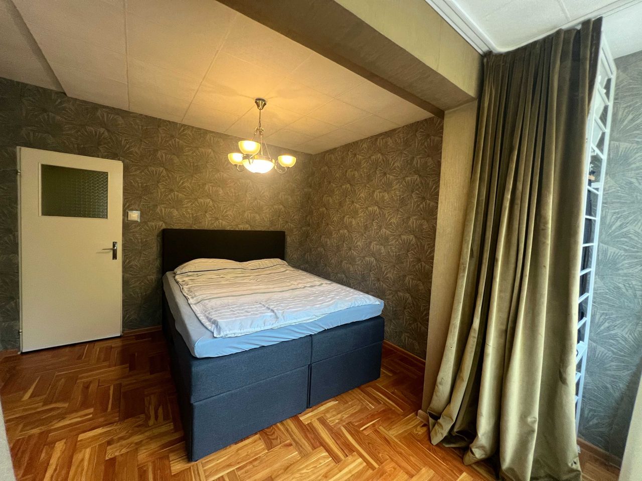 Продава се Четиристаен апартамент в София, Света Троица - 88 кв.м за 2353 €/кв.м - Снимка #8