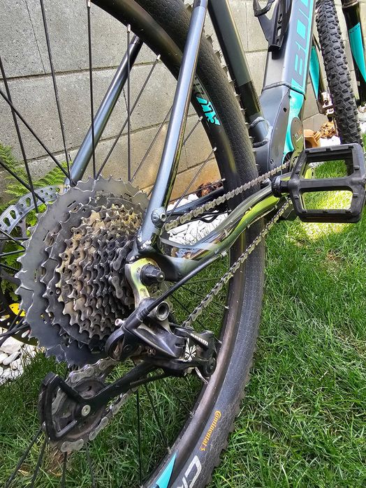 Vând bicicletă electrica Bulls AMINGA EVA 1 CX