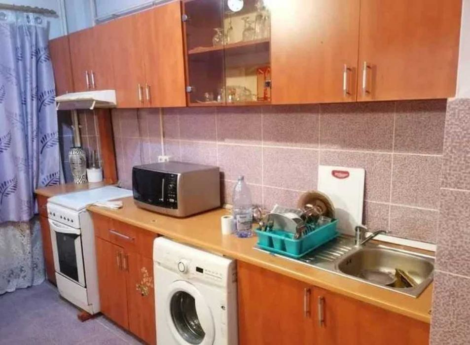 Дава се под наем Едностаен апартамент в Пловдив, Южен - 45 кв.м за 224.4 € - Снимка #1