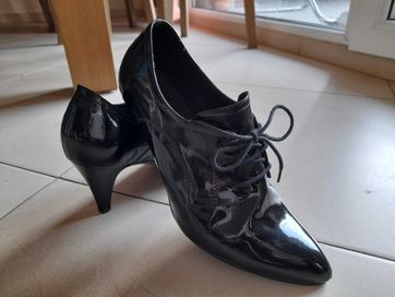Дамски обувки - естествен лак