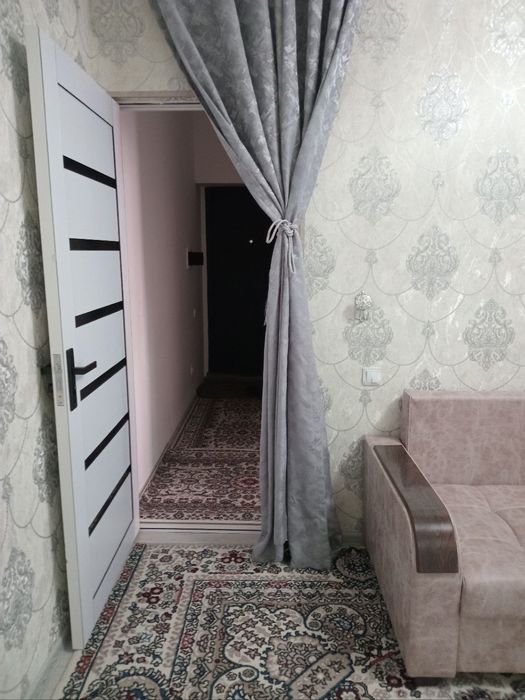 Галаосиёда 1 хоналик квартира тез ва арзон нархда сотилади