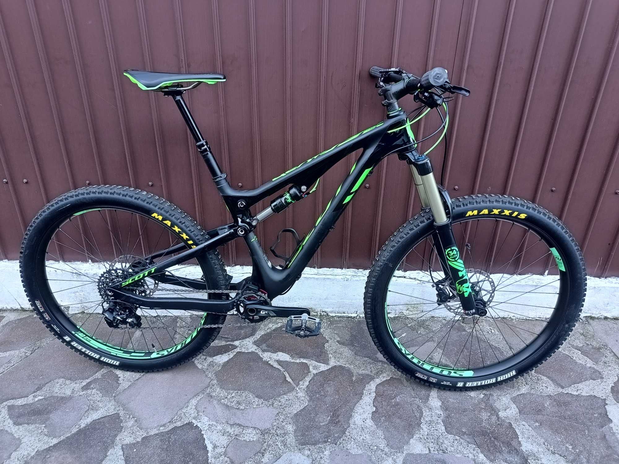 Bicicleta Scott Genius 710 carbon 27.5+ foarte intretinuta