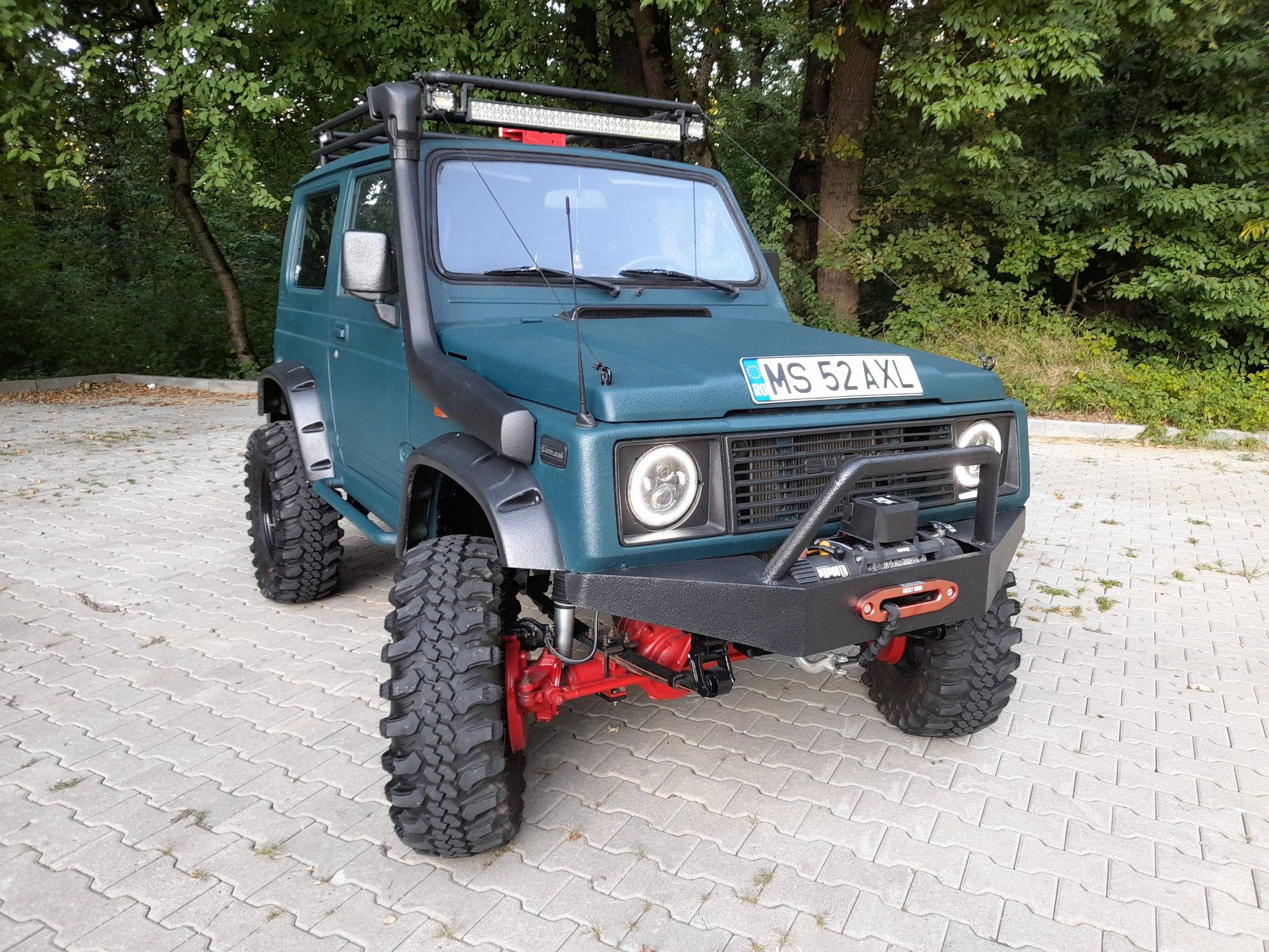 Suzuki samurai 1.3i