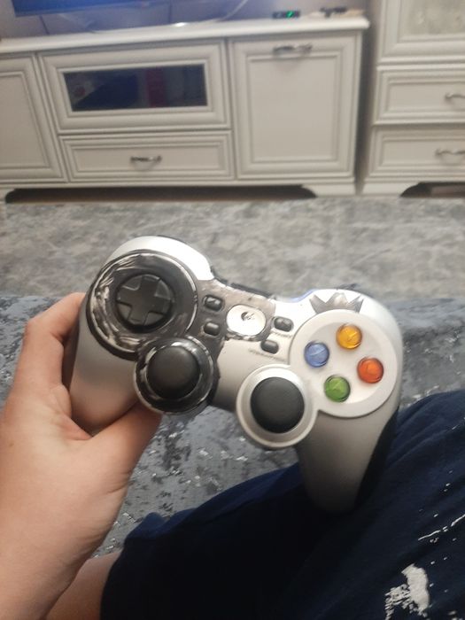 Джойстик в хорошем состоянии