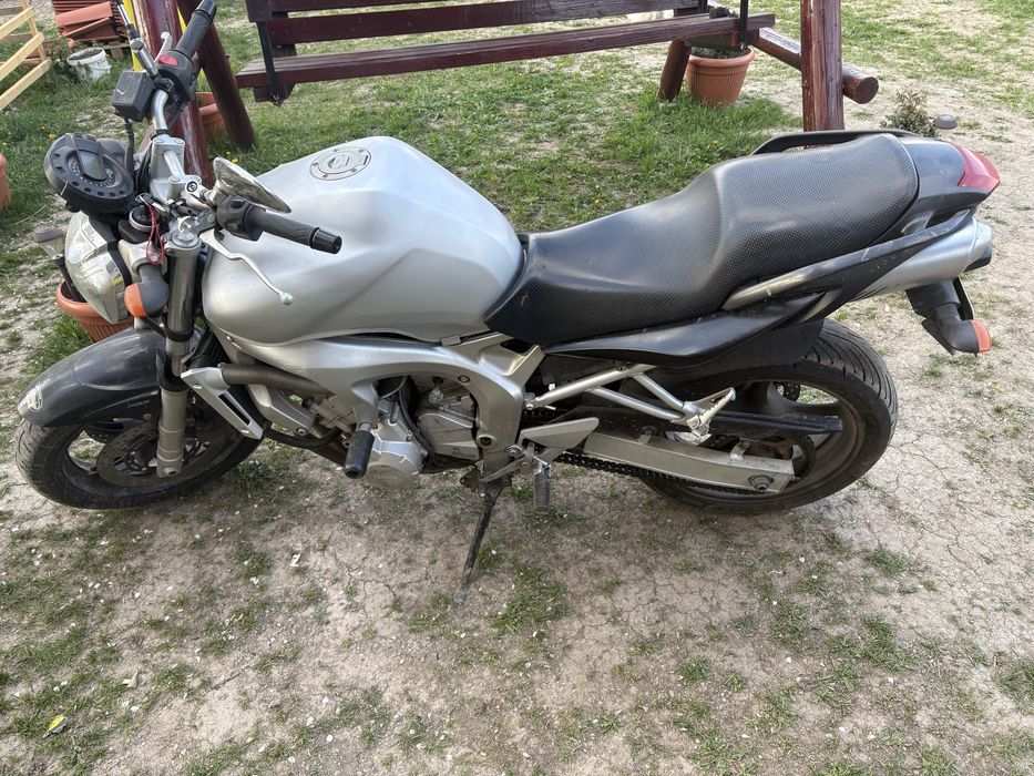 Yahama fz6 N 2005
