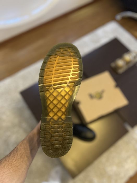 Ghete Dr. Martens Chelsea – Mărimea 44 – Noi, Nepurtate