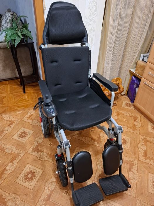 Инвалидная коляска, эликтрическая