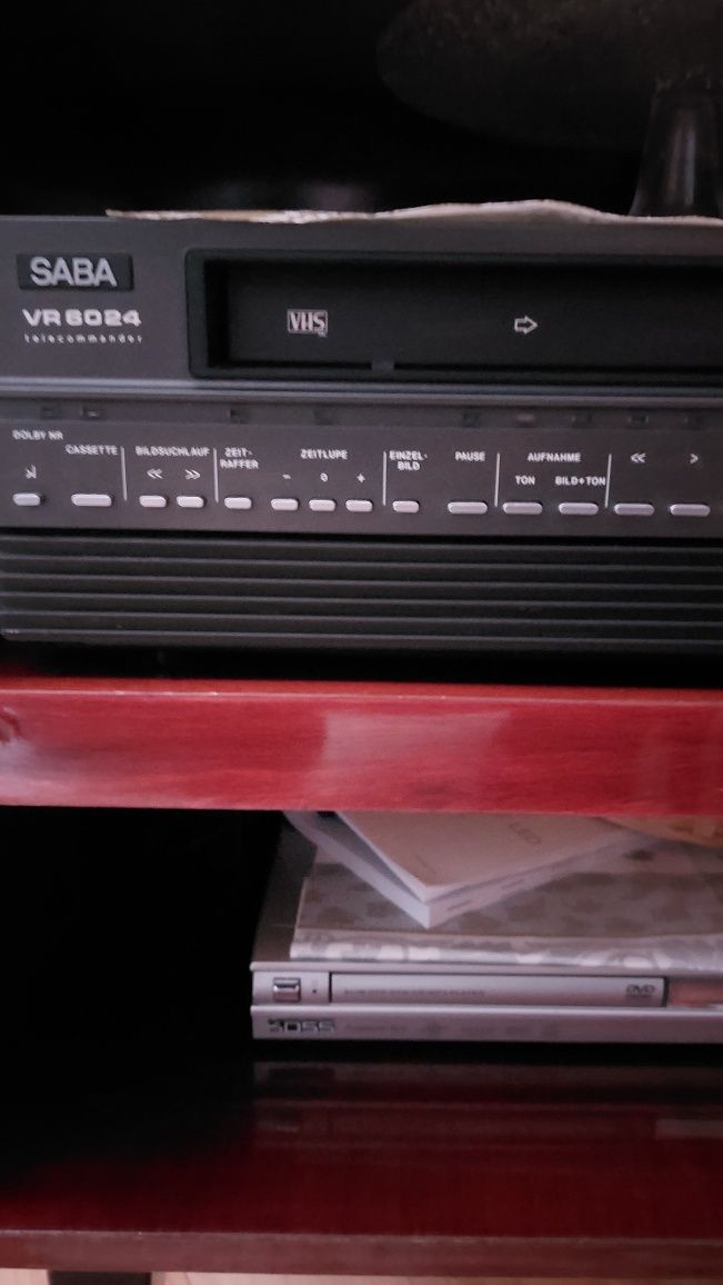 Video-recorder Saba, Derularor casete, Camera video