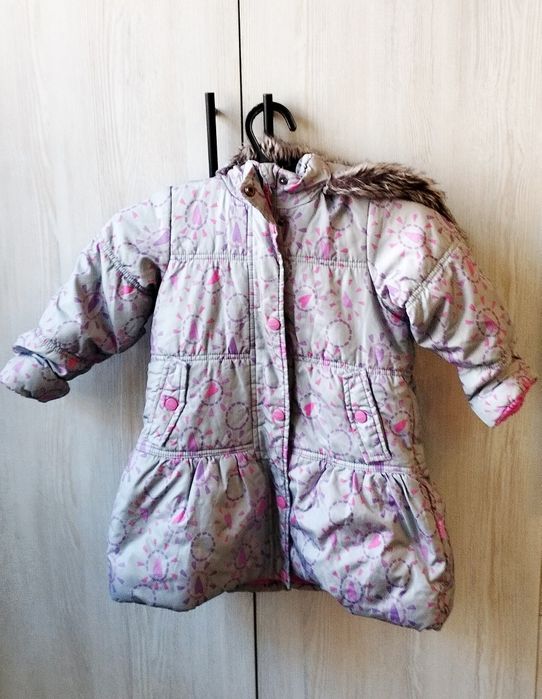 Куртка на девочку