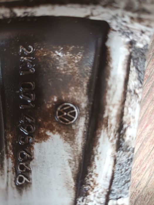 Vând jenti vw 195/65R15