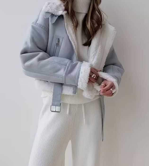 Дамско яке размер С, М