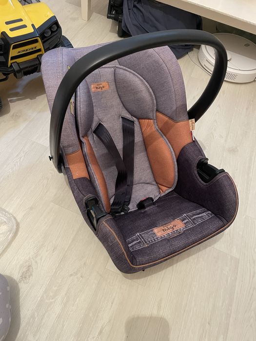 Автолюлька до года