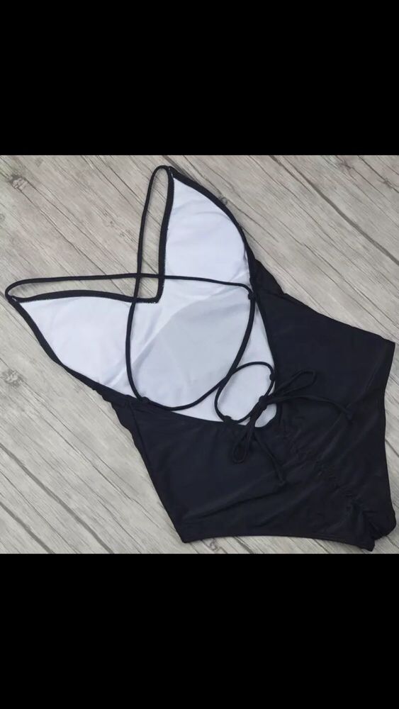 Costum de baie C30 decoltat Push Up brazilian in V sexy bretele intreg