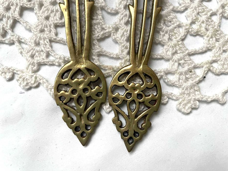 Красиви месингови прибори за сервиране от Англия