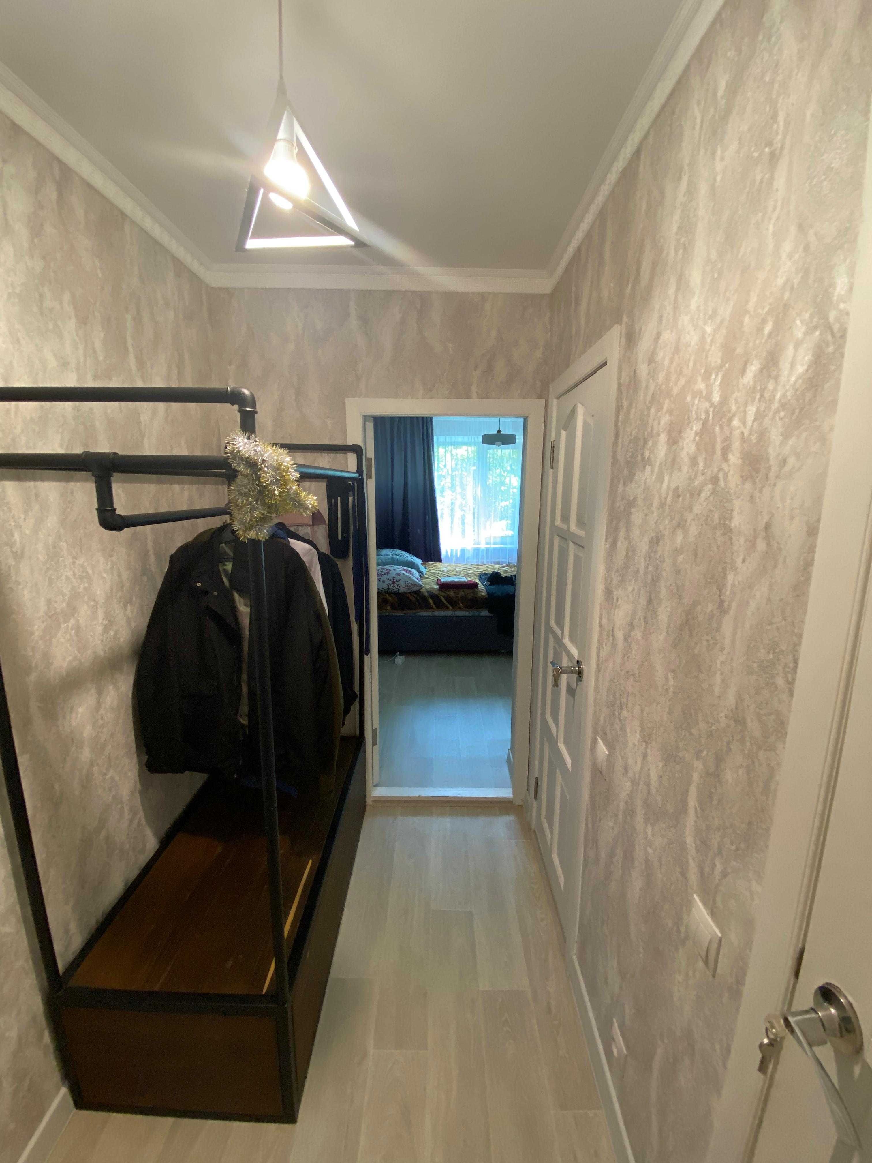 Продается 2 комн. квартира Район 3 Школа