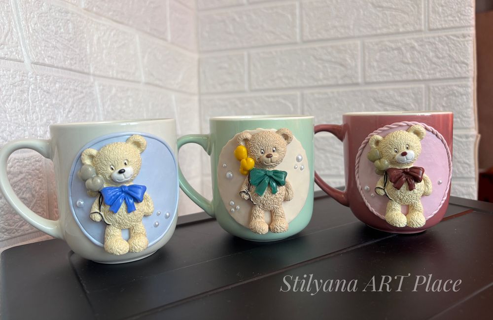 Керамична чаша декорирана с полимерна глина