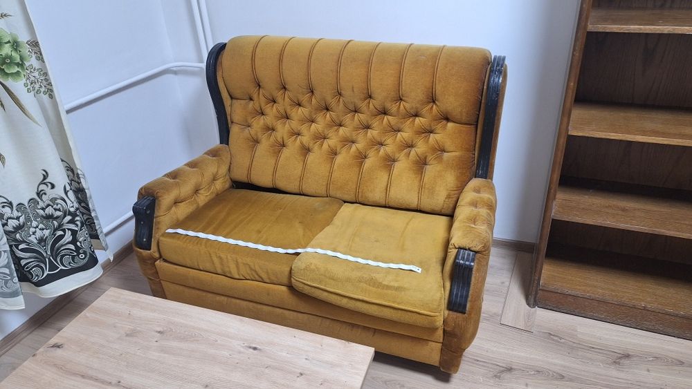 Подарявам употребяван диван