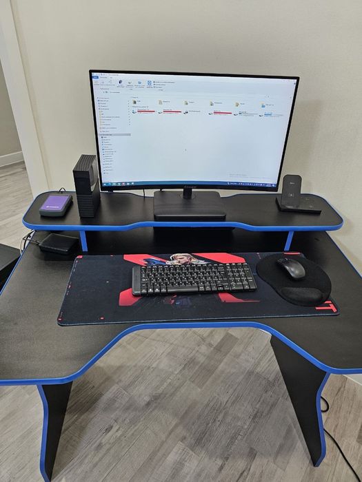 Компьютерный стол