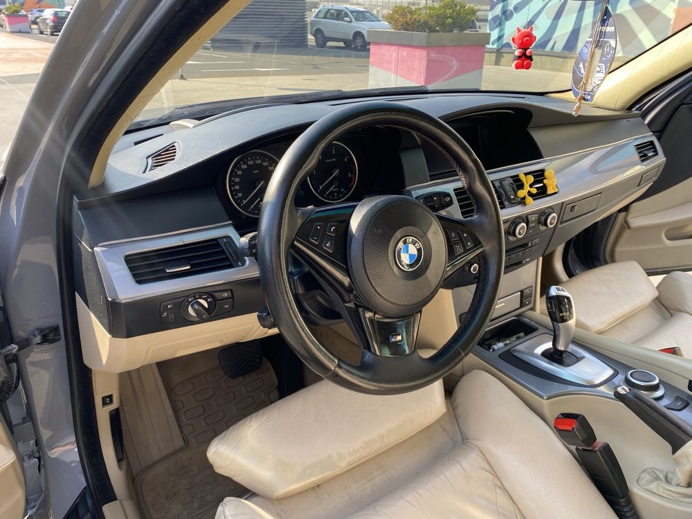 BMW Seria 5 E60 525d