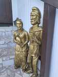 Statuete Dacice din lemn.