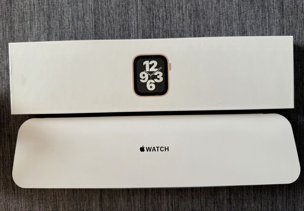 Apple Watch SE 40 mm