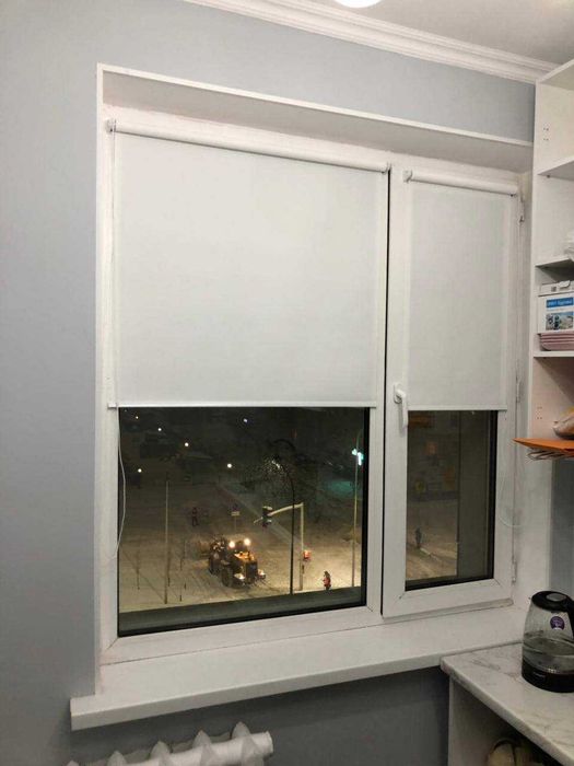 День ночь ; ролл штор ; горизонтальные; вертикальные жалюзи