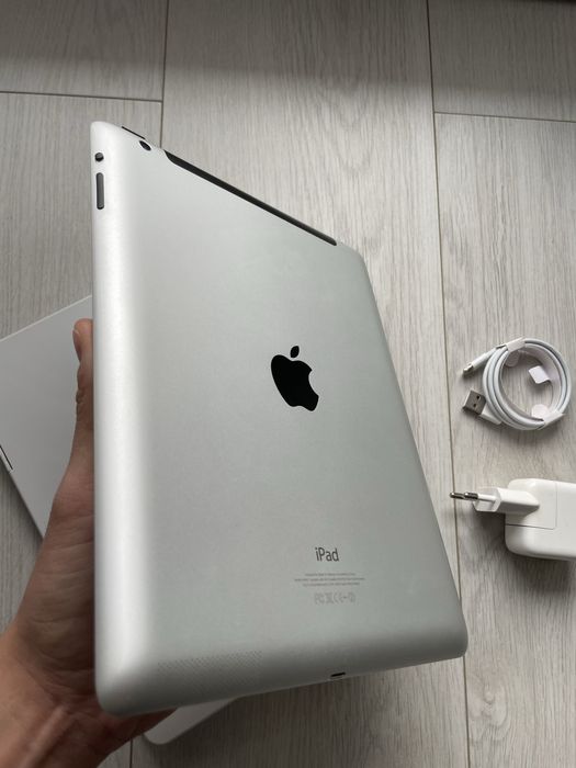 • Ipad •  64gb  • SIM  •  Cartela •