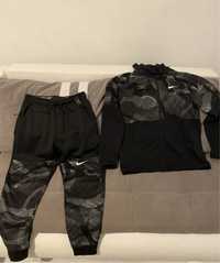 Trening Nike flech camo