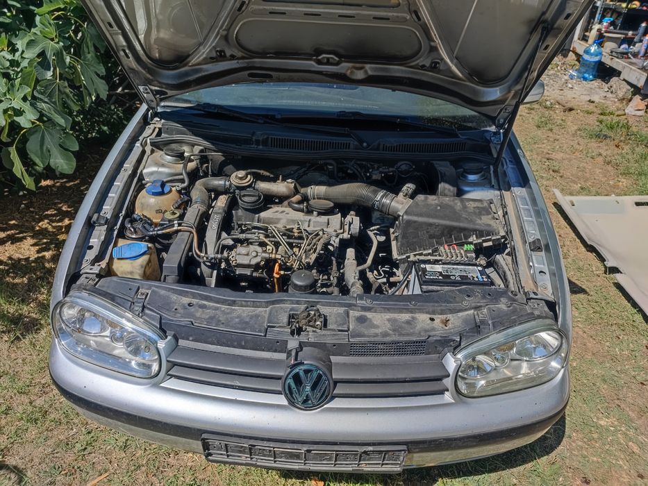 Голф 4 1.9тди 110к.с на части