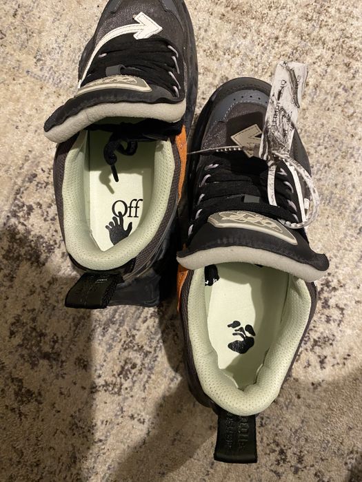 Off-White ODSy 1000