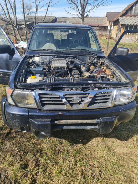 Nissan Patrol y61 /autoturism