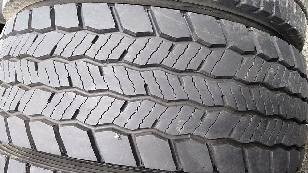 Anvelope camion , semi-remorci 205 75 17,5 235 75 17,5 265 70 19,5