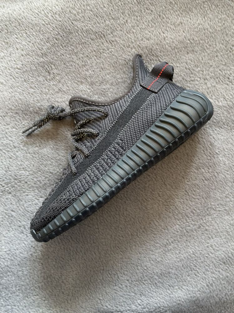 Yeezy Boost 350 V2 Static Black / calitate premium / 42-44/ Negru