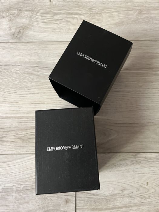 Часовник Emporio Armani