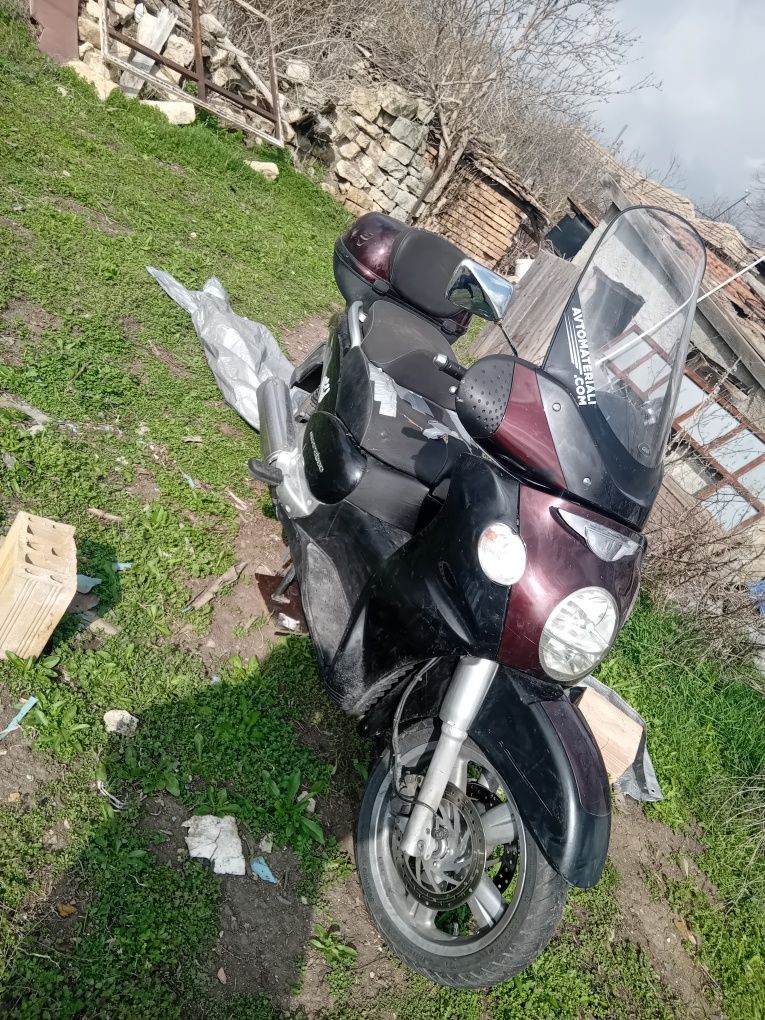 Aprilia scarabeo 500i бартер